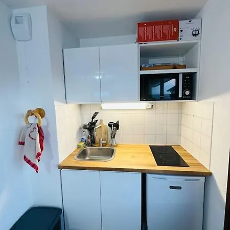 Hyper Centre Apartment